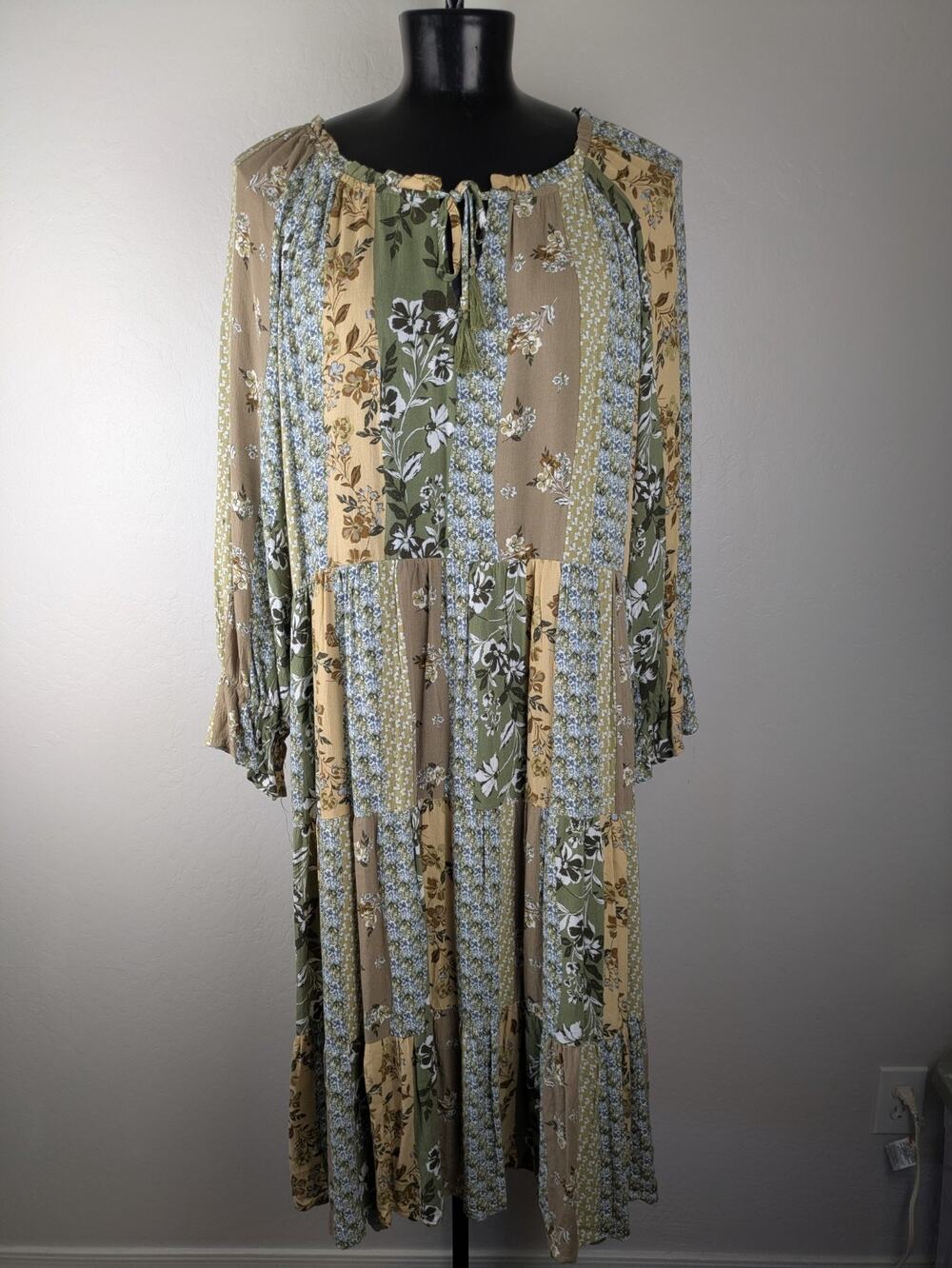 Hayden Los Angeles Green Mixed Floral Tiered Midi Dress Boho Prairie
